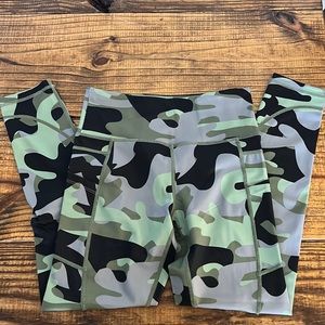 Zyia Camo Leggings